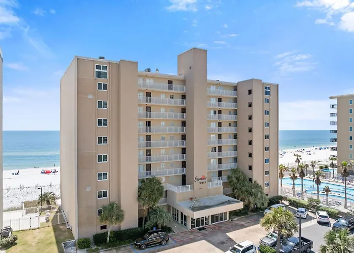 Apartment Edgewater West 65 By Collection *